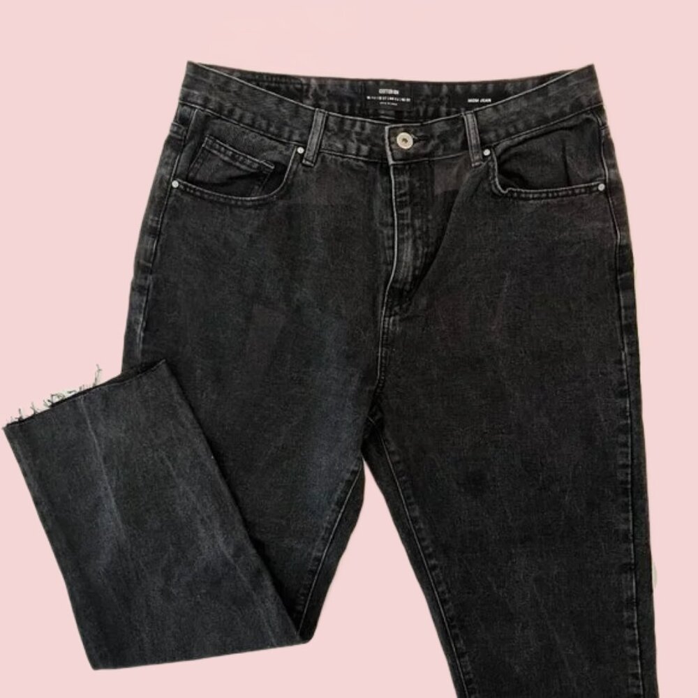 Women's Jeans "Cotton On" Mom Jean Black Denim Size 12